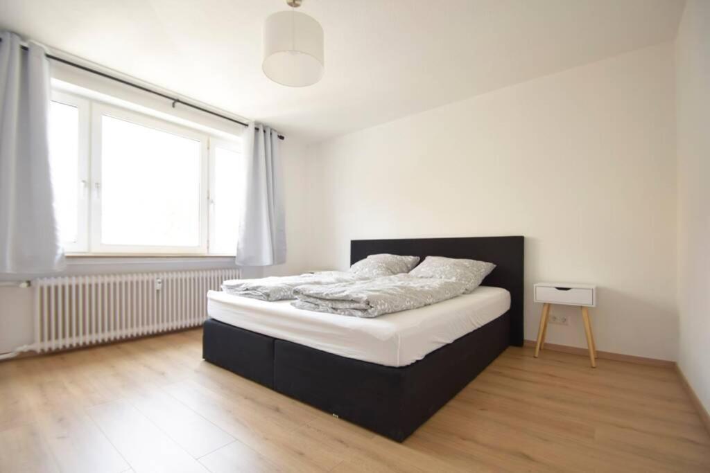 Helle Wohnung In Findorff Bremen Exteriör bild